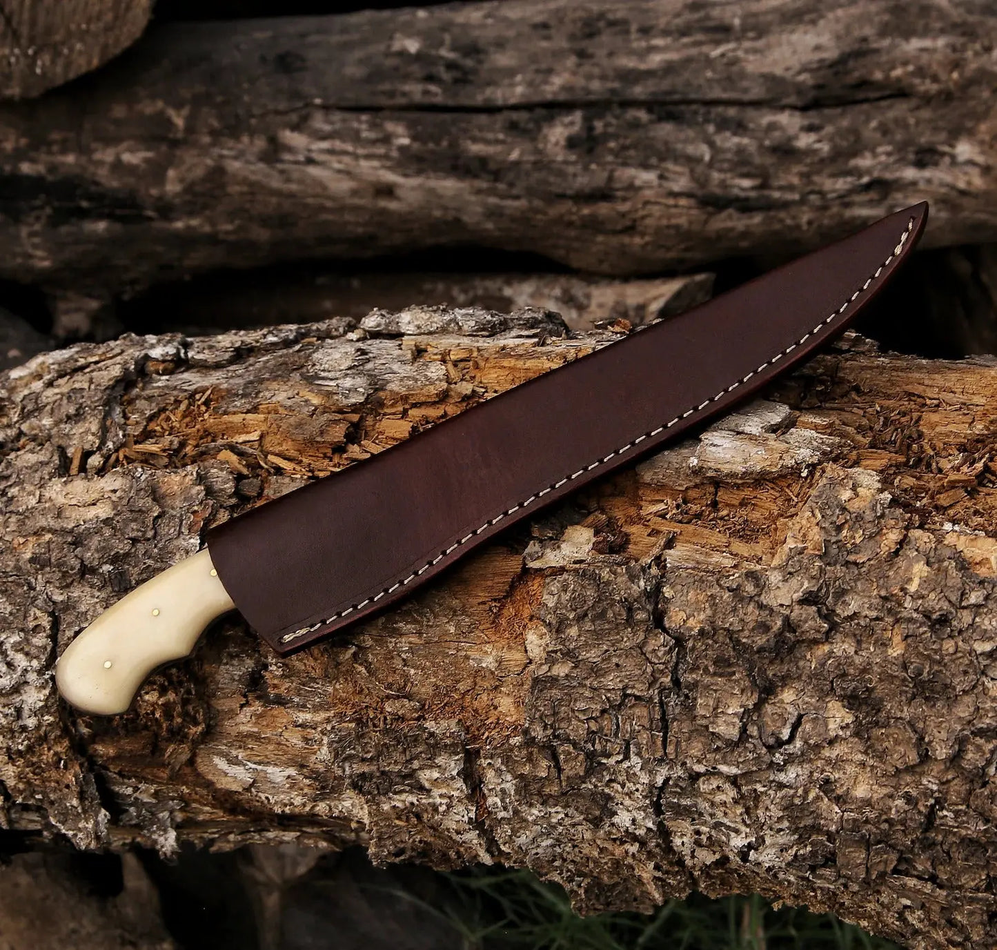 Custom handmade damascus steel fish fillet knife with leather sheath - Image #4