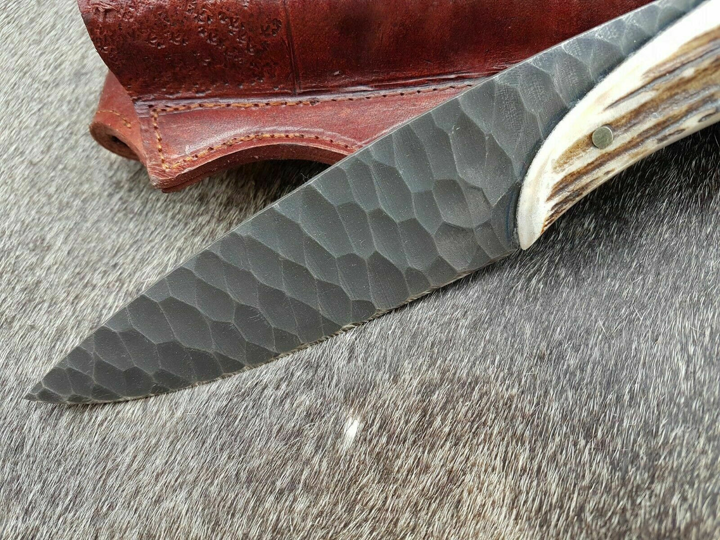 Custom handmade D2 steel skinner knife with leather sheath