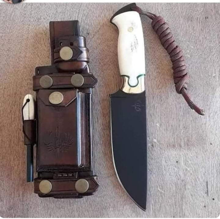 Custom handmade D2 Steel skinner knife with leather sheath/white camel bone