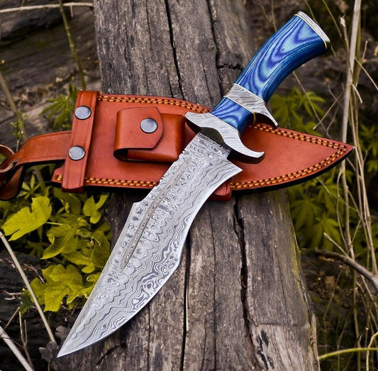 Custom handmade damascus steel Hunting bowie knife with leather sheath