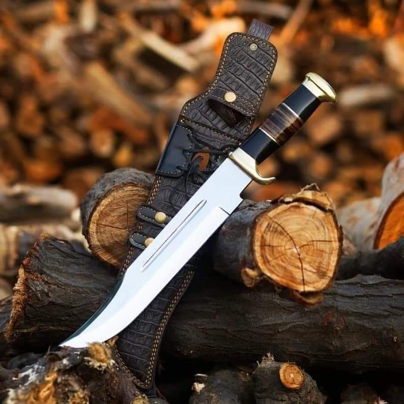 Custom handmade D2 steel hunting knife with leather sheath!