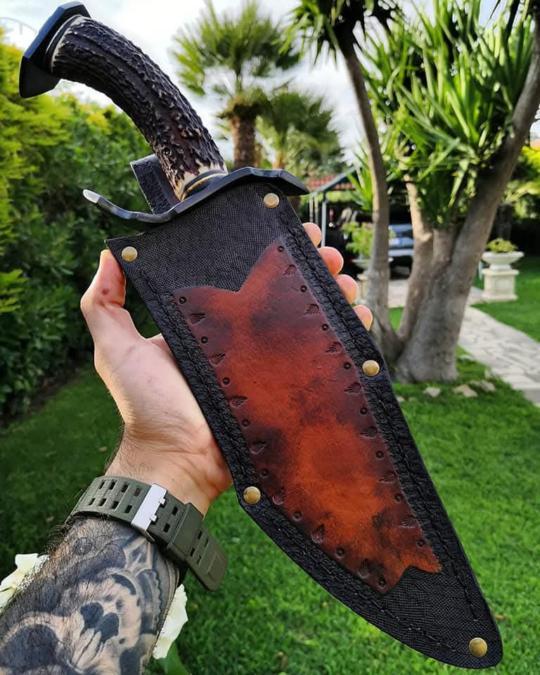 Custom handmade D2 steel Hunting bowei knife with awesome leather sheath!